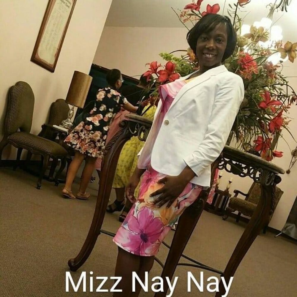 Meet your Posher, Renee